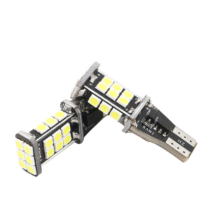 La linterna 12V de T15 3030 24SMD Canbus LED destaca la inversión de la luz de la esquina del coche
